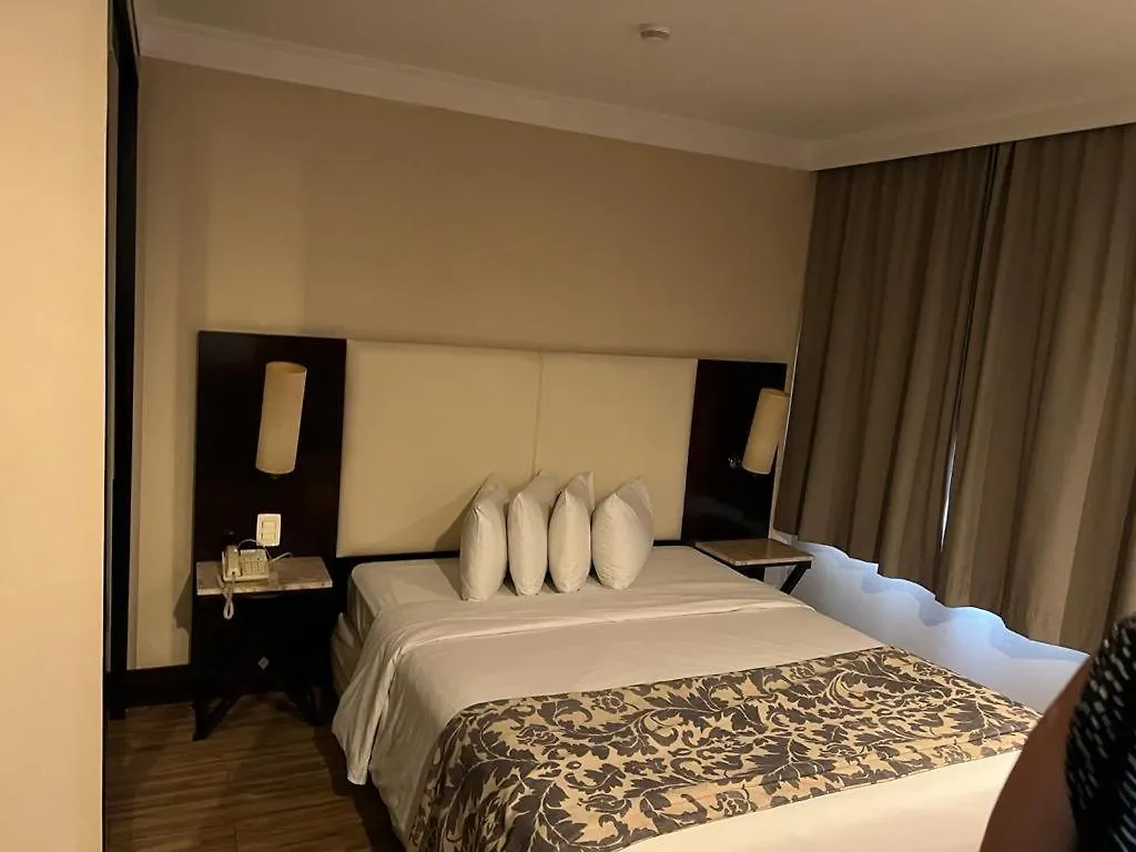 Apartamento Suites Internacional Plaza Jardins São Paulo