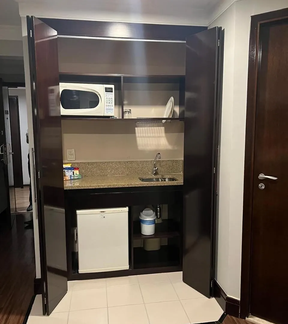 Suites Internacional Plaza Jardins Sao Paulo Apartment